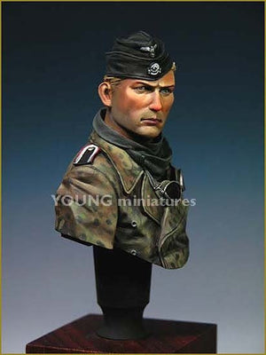 Young Miniatures YM1806 SS Panzer Crew WWII 1/10 – immagine 2