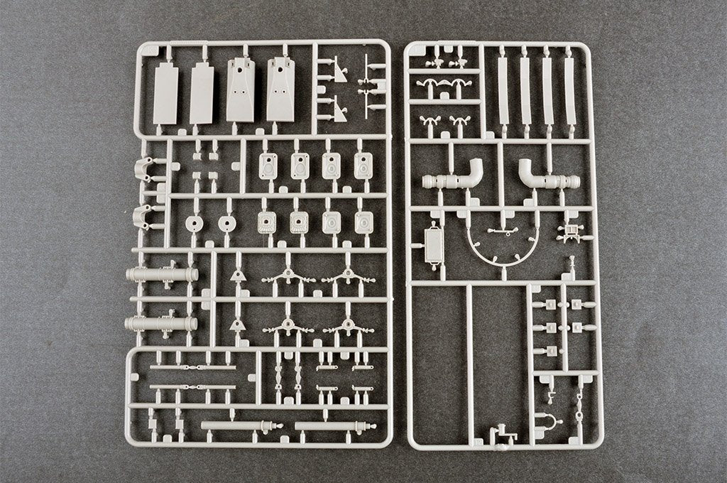 Trumpeter 01082 15U175 TEL of RS-12M1 Topol-M ICBM complex 1/35 – image 17