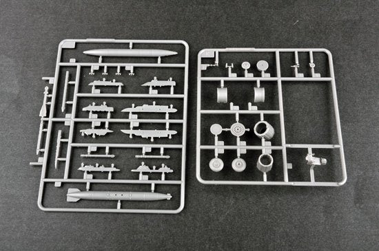 Trumpeter 01677 MIG-29UB Fulcrum Izdeliye 9.51 1/72 – immagine 9