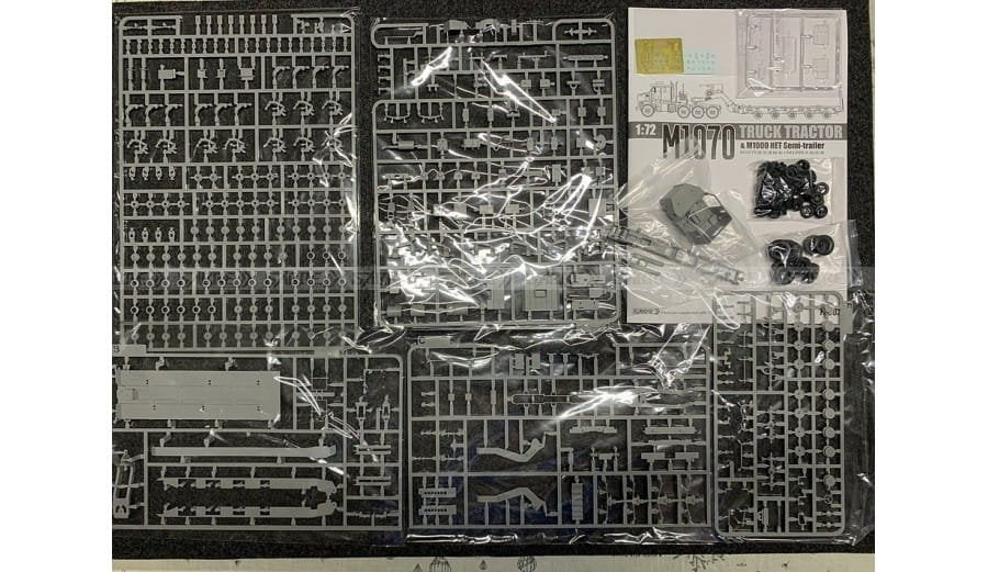 Sabre 72C02 M1070 Tractor &amp;amp; M1000 Semi-Trailer 1/72 – immagine 3