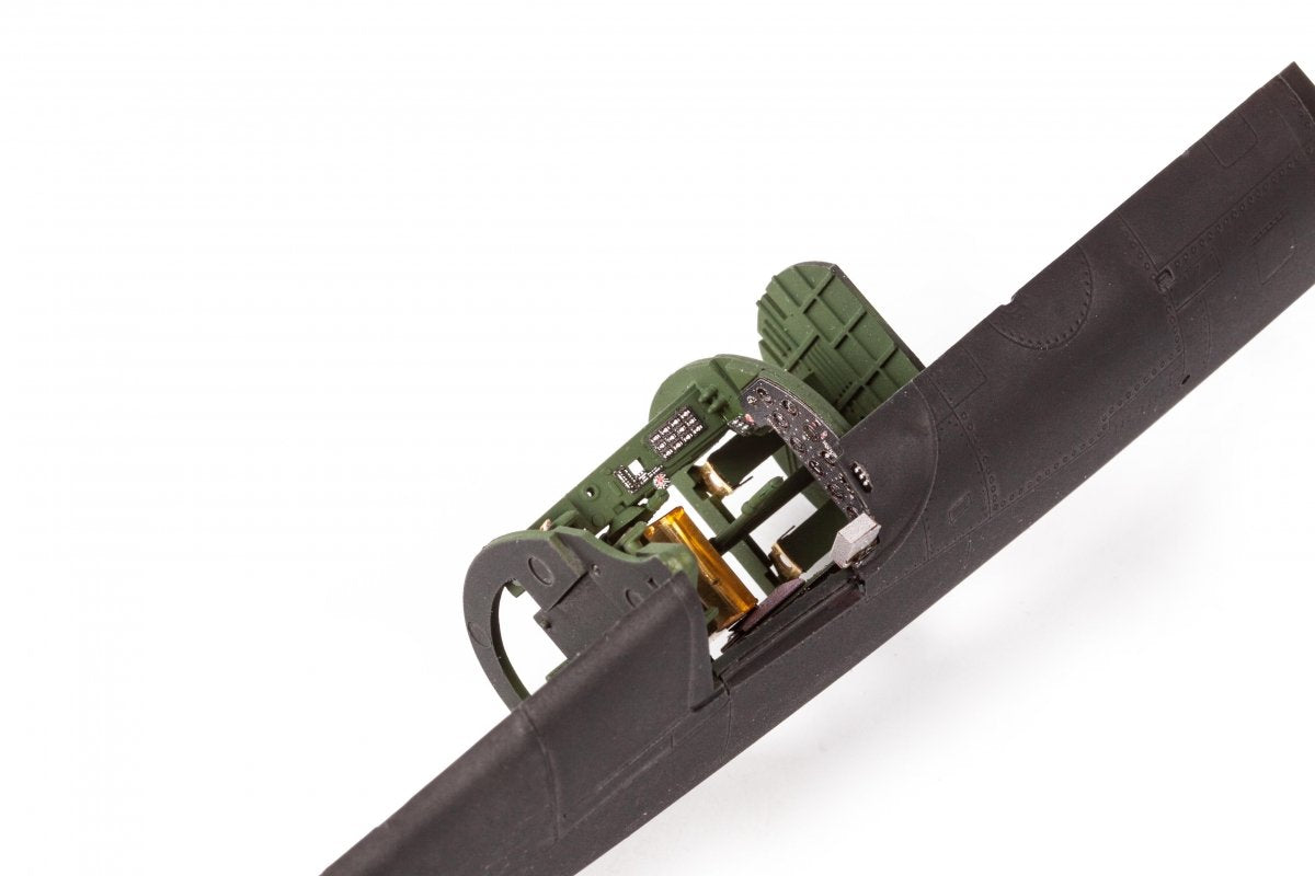 Eduard 491342 F4U-1D HOBBY BOSS 1/48 – imagen 7
