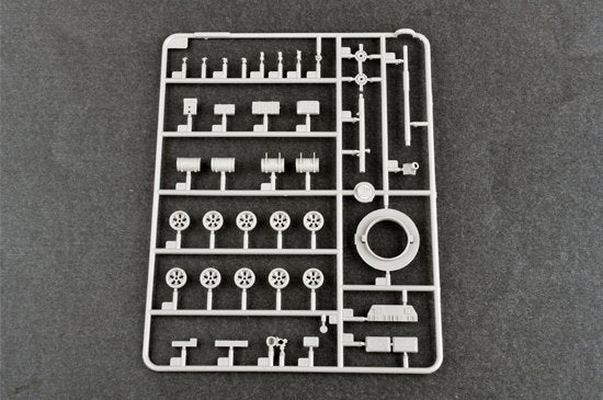 Trumpeter 07146 Char de combat principal russe T-62 Mod.1962 1/72 – image 4
