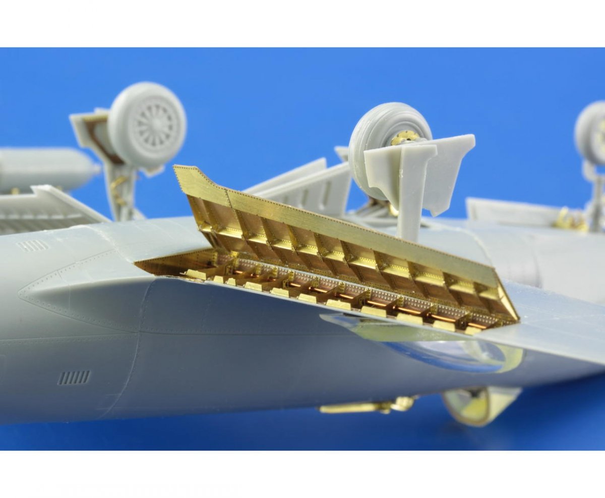 Eduard 48810 F-80 landing flaps HOBBY BOSS 1/48 – immagine 2