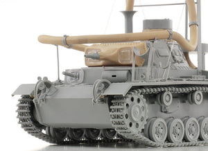Cyber Hobby 6717 Pz. Kpfw. 111(3.7cm)(T) Ausf. F, Operation Seelowe 1/35 – Bild 6