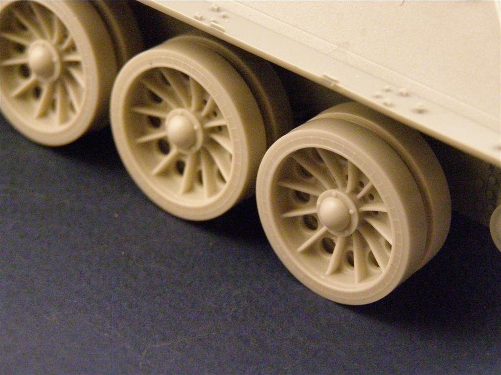 Panzer Art RE35-028 Roues « araignée » tardives pour chars T-34/T-54 1/35 – image 2