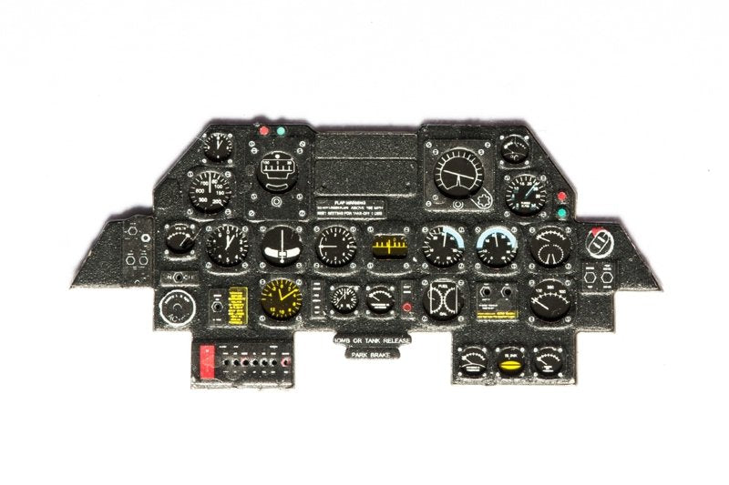 Yahu YMA4816 P-47 D late (Tamiya) 1/48 – immagine 2