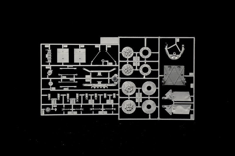 Italeri 4704 ALFA ROMEO 179 - 179C 1/12 – imagen 23
