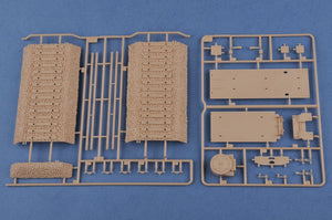 Hobby Boss 82922 German Panzerlok BR57 Armoured Locomotive 1//72 – immagine 5