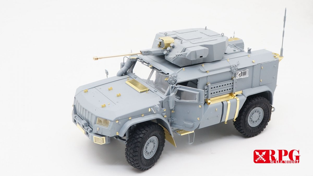 RPG Model 35002 KAMAZ K-4386 Typhoon-VDV with 30 mm 2A42 cannon system 1/35 – zdjęcie 3