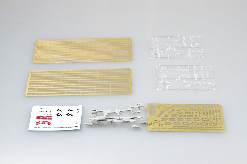 Trumpeter 05313 German Heavy Cruiser Prinz Eugen 1945 1/350 – immagine 2