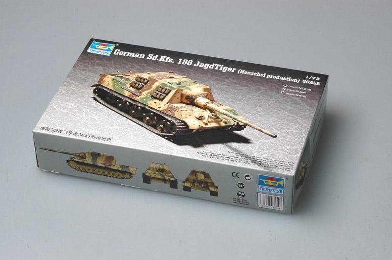 Trumpeter 07254 German Sd.kfz.186 Jagdtiger (Henschel production) 1/72 – zdjęcie 2