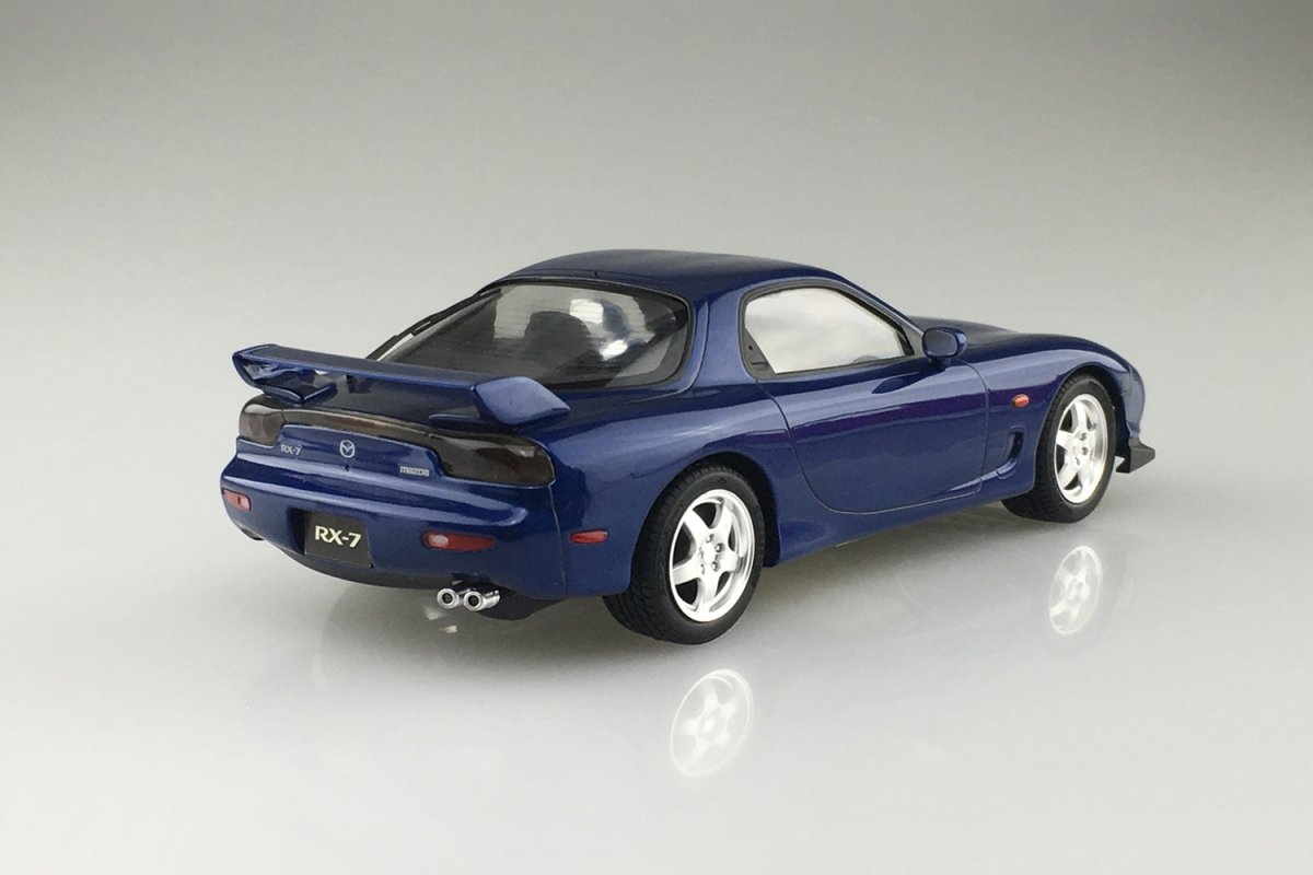 Aoshima 05498 MAZDA FD3S RX-7 &amp;#39;99 (Bleu Innocent Mica) 1/24 – image 3