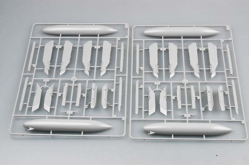 Trumpeter 03204 McDonnell Douglas F/A 18 E Hornet 1/32 – image 6