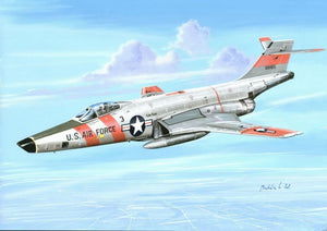 Valom 72131 McDonnell RF-101C Voodoo &amp;quot;Sun Run&amp;quot; 1/72