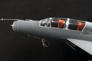 Trumpeter 02825 JJ-7A Trainer 1/48 – Bild 9
