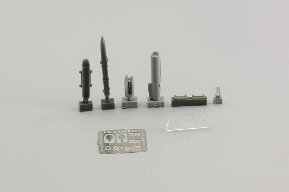 Eduard 648273 Sniper ATP for Harrier GR.9 EDUARD, HASEGAWA 1/48 – Bild 6