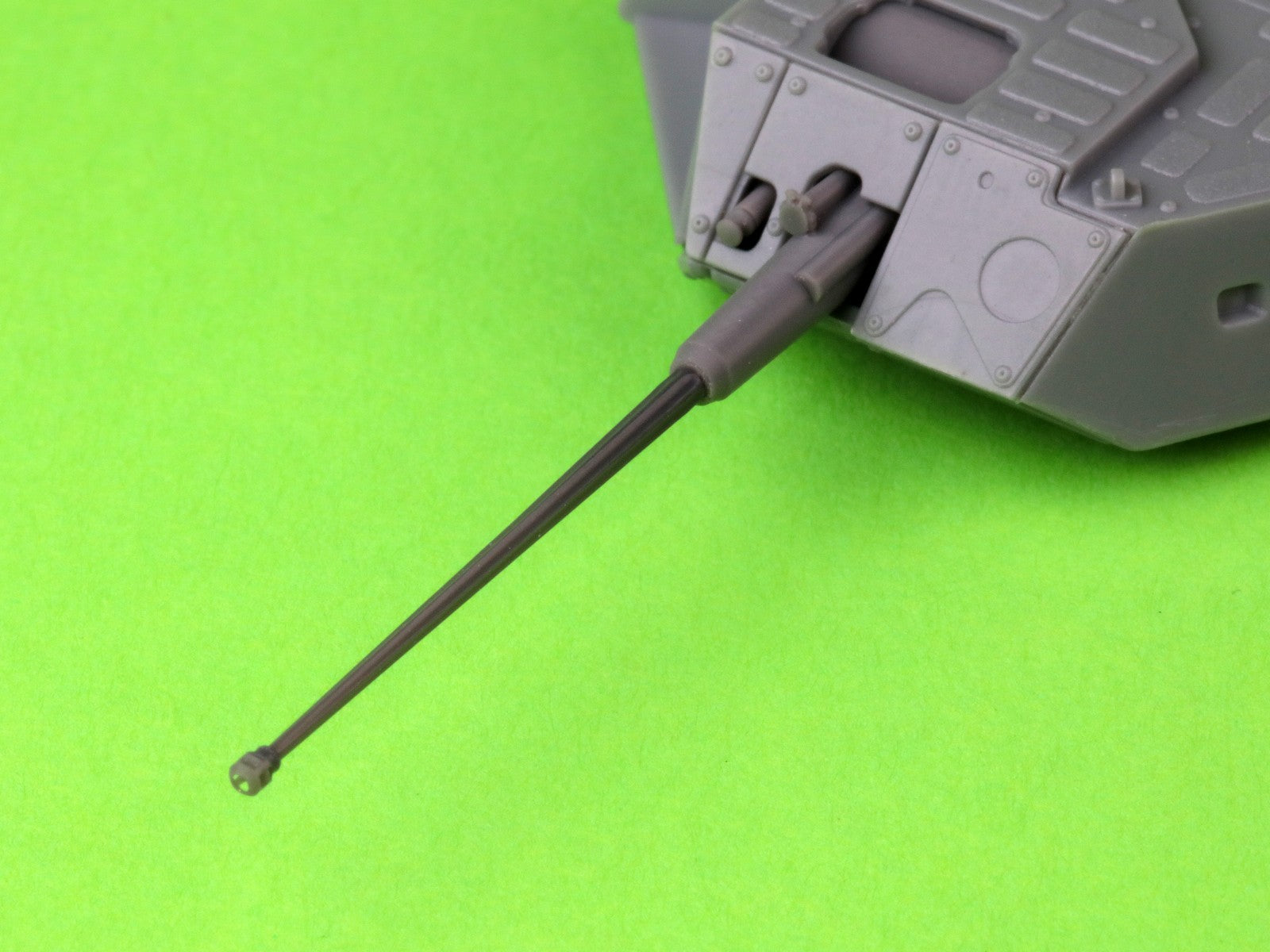 Master GM-72-049 KTO Rosomak - lufa działa 30mm ATK Mk 44 (Bushmaster II) wraz z żywicznym jarzmem (do modelu IBG) 1/72 – immagine 2