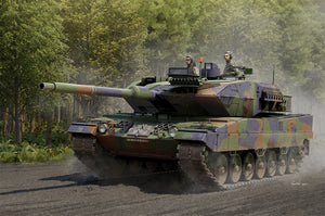 Trumpeter 00966 German Leopard 2 A6 MBT 1/16
