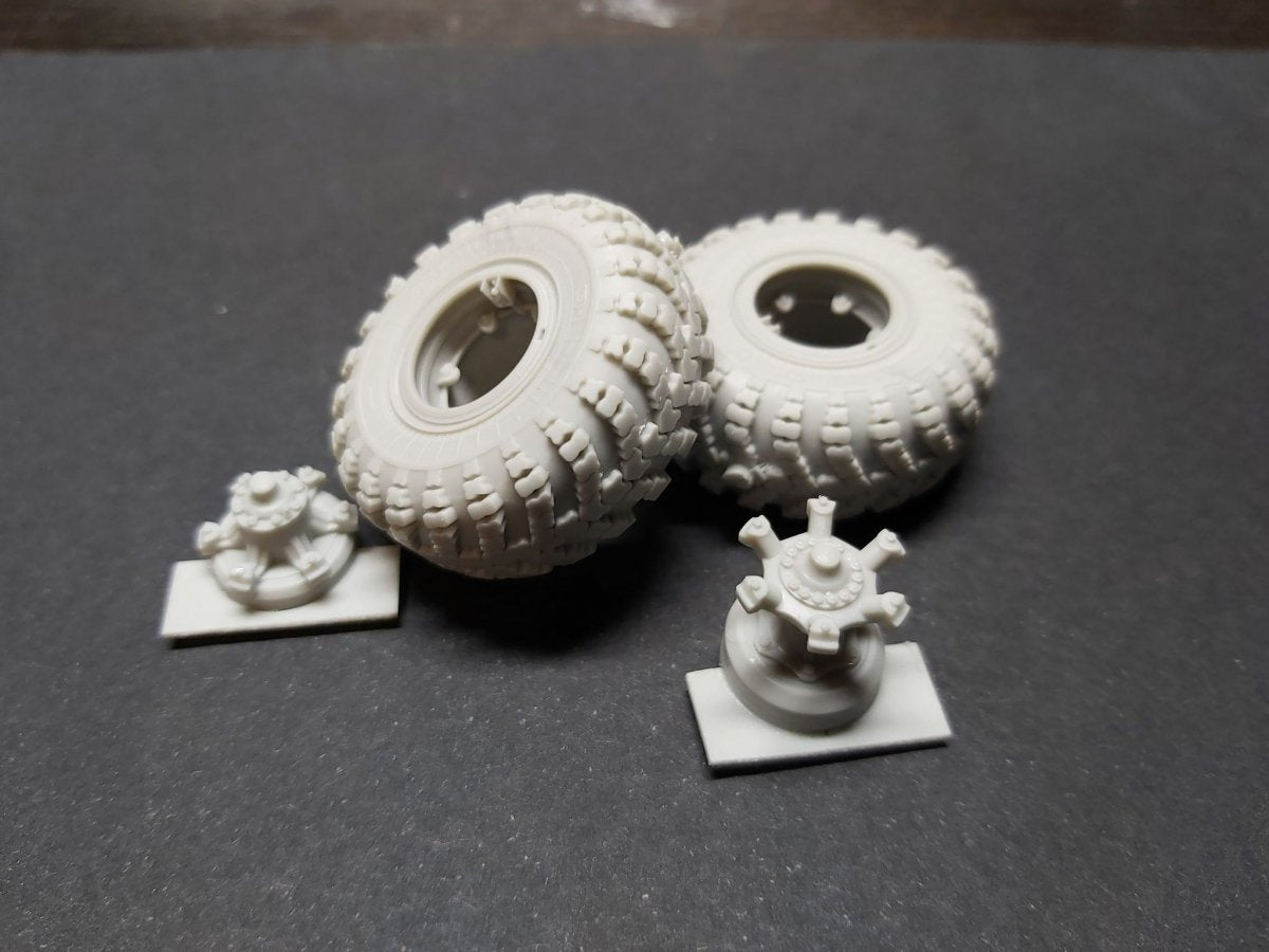 Panzer Art RE35-616 KRAZ-255B road wheels 1/35 – Bild 7