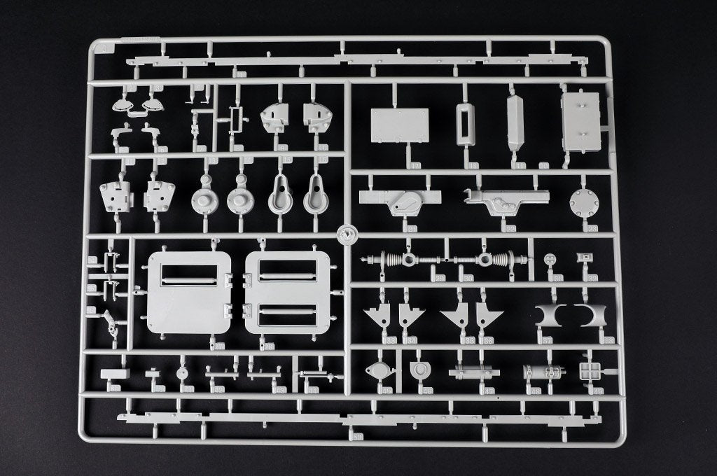 Trumpeter 00947 Germany III Assault Gun Type G Late Model (2 in 1) 1/16 – image 13