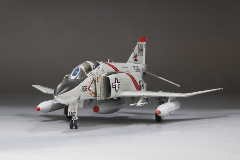 Fine Molds FP43S U.S. Navy Jet Fighter F-4J &amp;quot;Aardvarks&amp;quot; 1/72 – zdjęcie 3