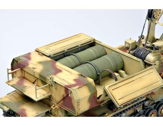 Trumpeter 00363 German Pz.Kpfw IV Ausf F Fahrgestell 1/35 – immagine 4