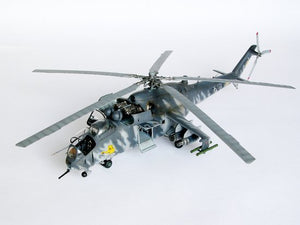 Trumpeter 05103 Mil Mi-24V Hind-E Helicopter – zdjęcie 4