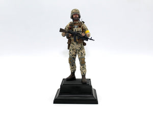 ICM 16104 Soldat des Forces armées ukrainiennes 1/16 – image 9