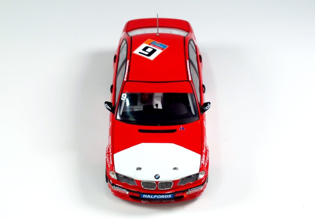 NuNu PN24007 BMW 320i E46 DTCC 2001 Gagnant 1/24 – image 6
