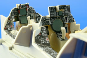 Intérieur du F-14A Eduard 32529 au 1/32 Tamiya – image 6