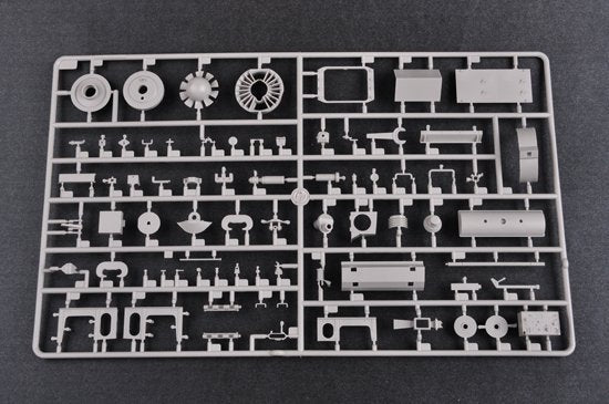 Trumpeter 00921 German Pzkpfw IV Ausf.J Medium 1/16 – zdjęcie 9