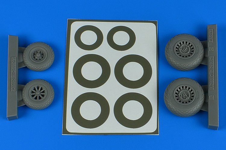 Aires 4847 A-26B/C (B-26B/C) Roues Invader et masques de peinture (modèle précoce - motif diamant) 1/48 ICM