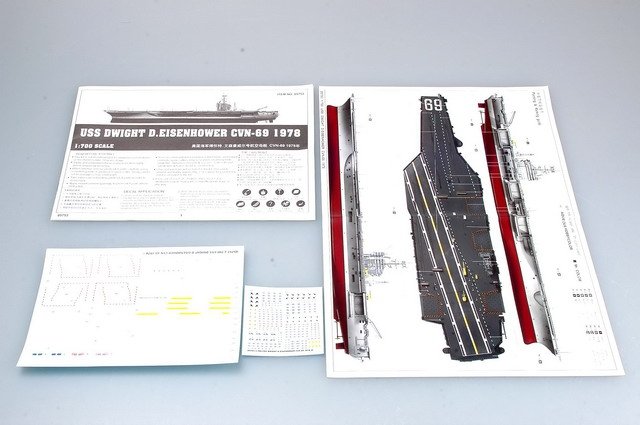 Trumpeter 05753 USS Dwight D.Eisenhower CVN-69 1978 1/700 – zdjęcie 3