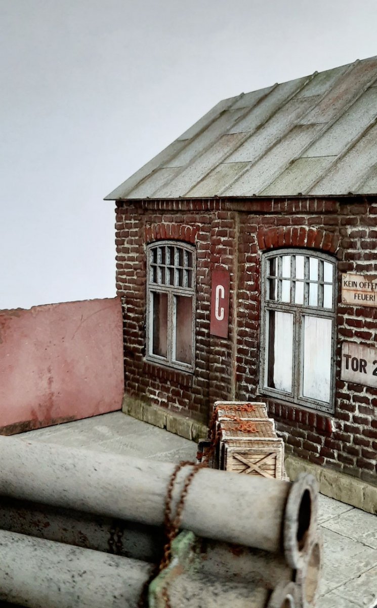 RT-Diorama 35286 Diorama-Base: &amp;quot;Factory Yard&amp;quot; 1/35 – Bild 10