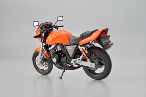 Aoshima 06576 Honda NC31 CB400 Super Four Version R 95 1/12 – Bild 3