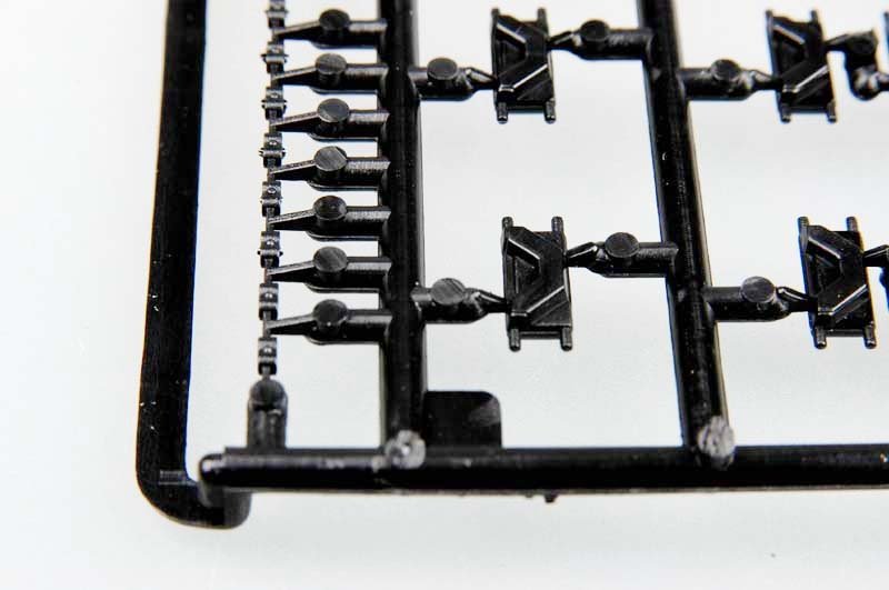 Trumpeter 02036 Chenille US T85E1 pour char léger US M24 (tardif) (1/35) – image 4