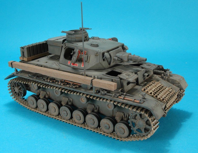 Dragon 6301 Pz.Kpfw. IV Ausf. E Vorpanzer 1/35 – image 4