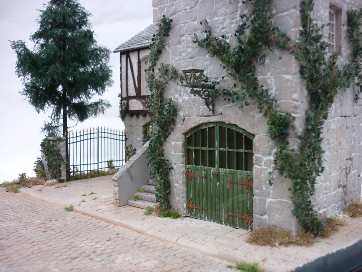 RT-Diorama 35241 Old Manor House 1/35 – imagen 7