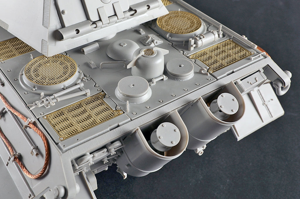 Trumpeter 00948 German Tiger II Heavy Tank - Porsche Turret Early Production 1/16 – immagine 10