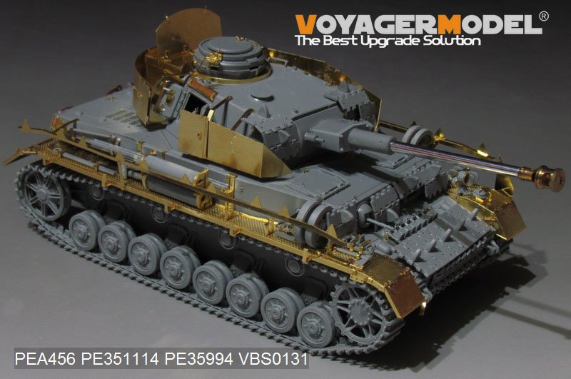 Voyager Model PEA456 WWII German Panzer.IV Ausf.H-J Late Version Schurzen (GP) 1/35 – Bild 3