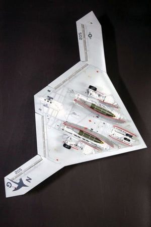 Freedom 18001 U.S Navy UCAS X-47B 1/48 – immagine 8