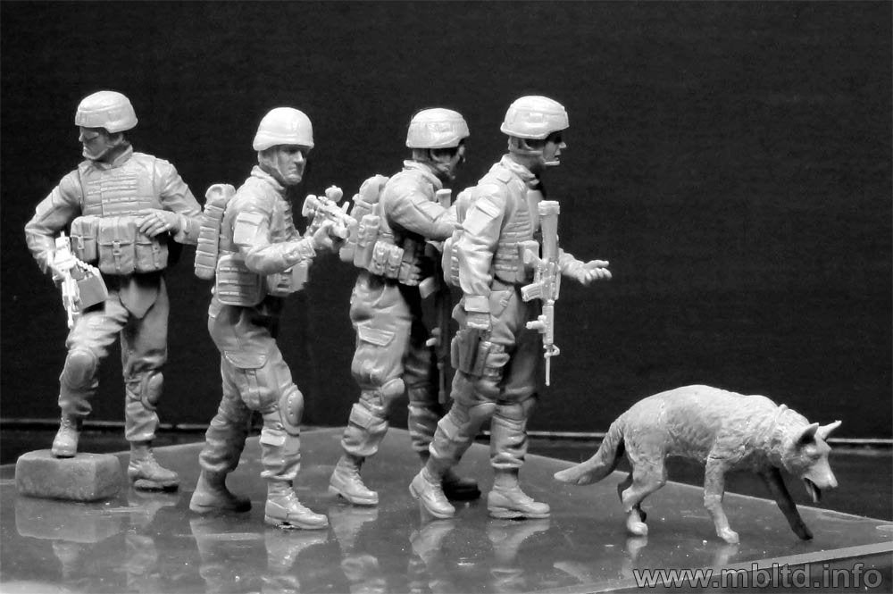 Master Box 35154 Modern US infantrymen Cordon and Search 1/35 – Bild 2