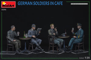 MiniArt 35396 GERMAN SOLDIERS IN CAFE 1/35 – Bild 4