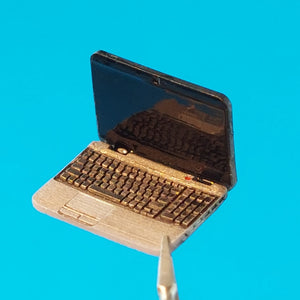 Point of no Return 3524051 Laptop i akcesoria / Laptop and Accessories 1/35 – immagine 3