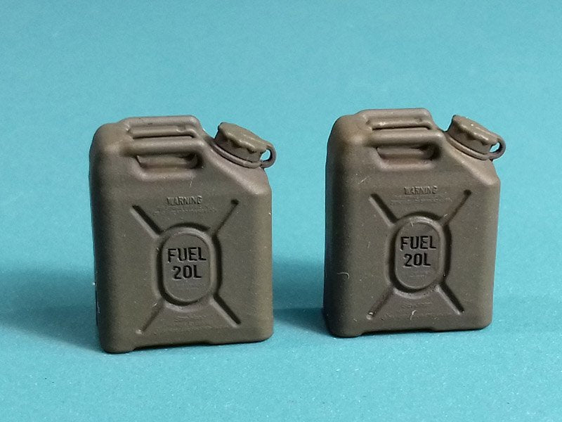 EUREKA XXL E-045 US Military Fuel Canisters 1/35 – immagine 2