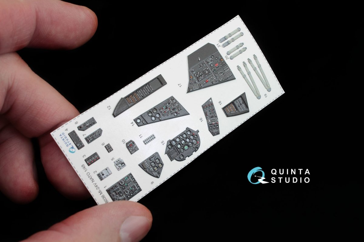 Quinta Studio QD48036 Mi-24V NATO (black panels) 3D-Printed &amp;amp; coloured Interior on decal paper (for Zvezda kit) 1/48 – imagen 4