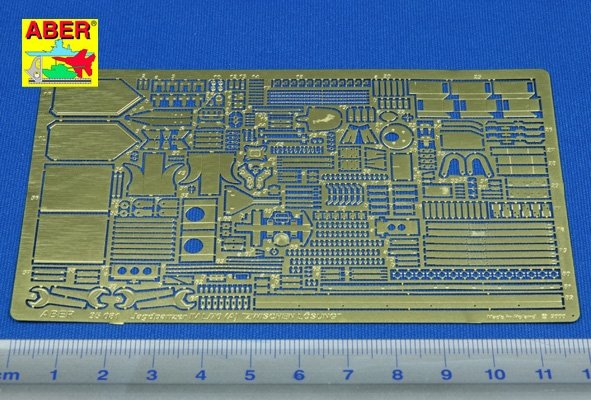 Aber 35081 Jagdpanzer IV/70 (A) (DRA) 1/35 – immagine 2