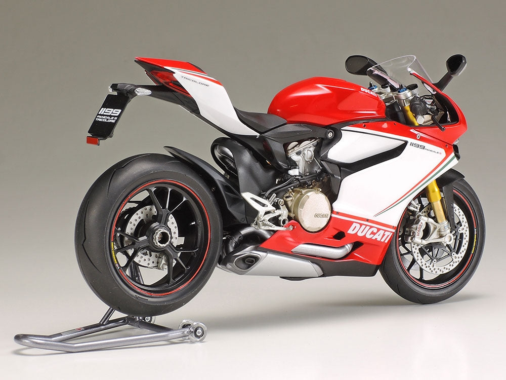 Tamiya 14132 Ducati 1199 Panigale S Tricolore 1/12 – immagine 3