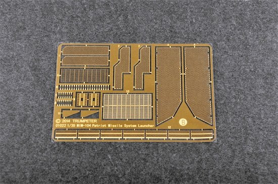 Trumpeter 01023 MPQ-53 C-Band Tracking Radar 1/35 – immagine 11