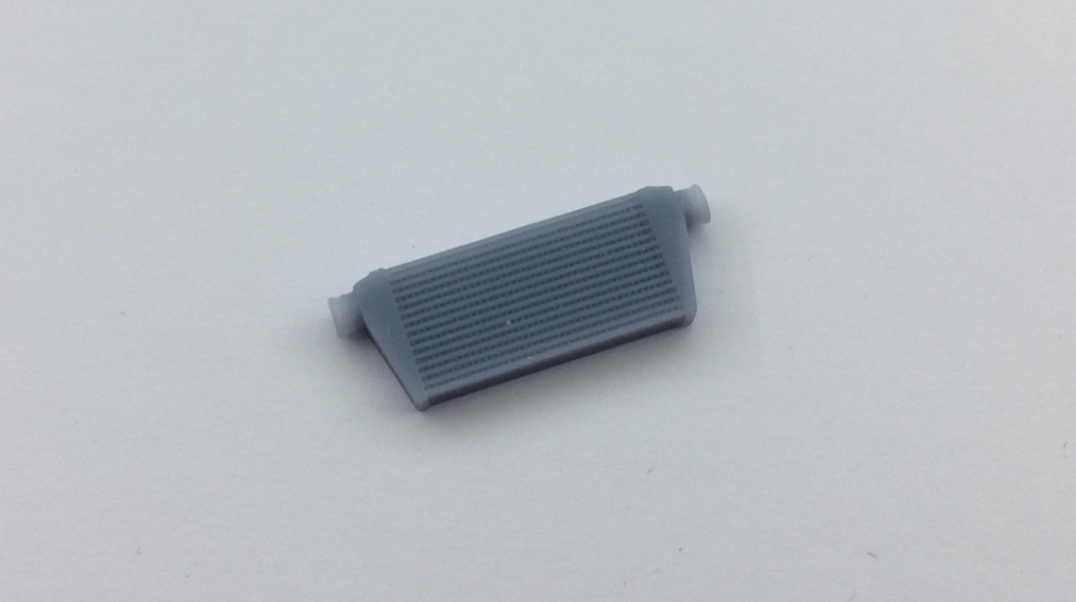 Yamamoto Model Parts YMPTUN14 Intercooler B 1/24 – imagen 2